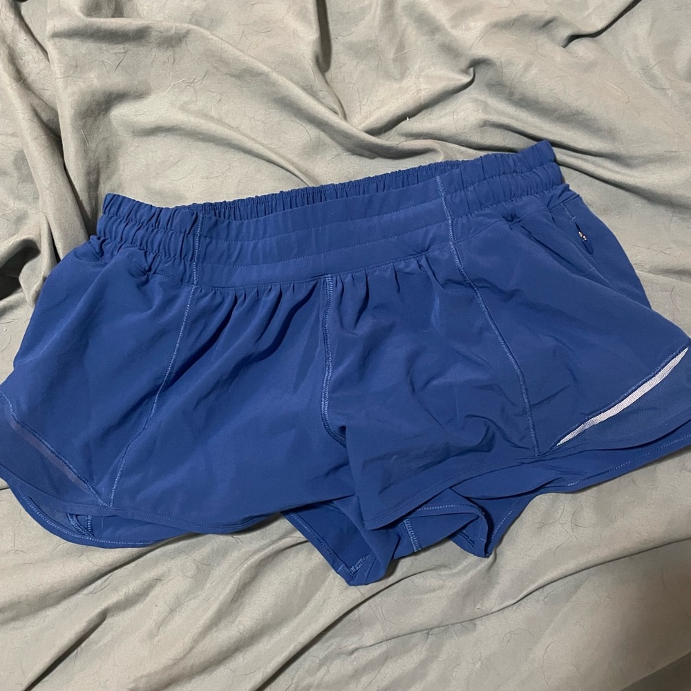 Lulu lemon hotty hot shorts 2.5 inch royal blue